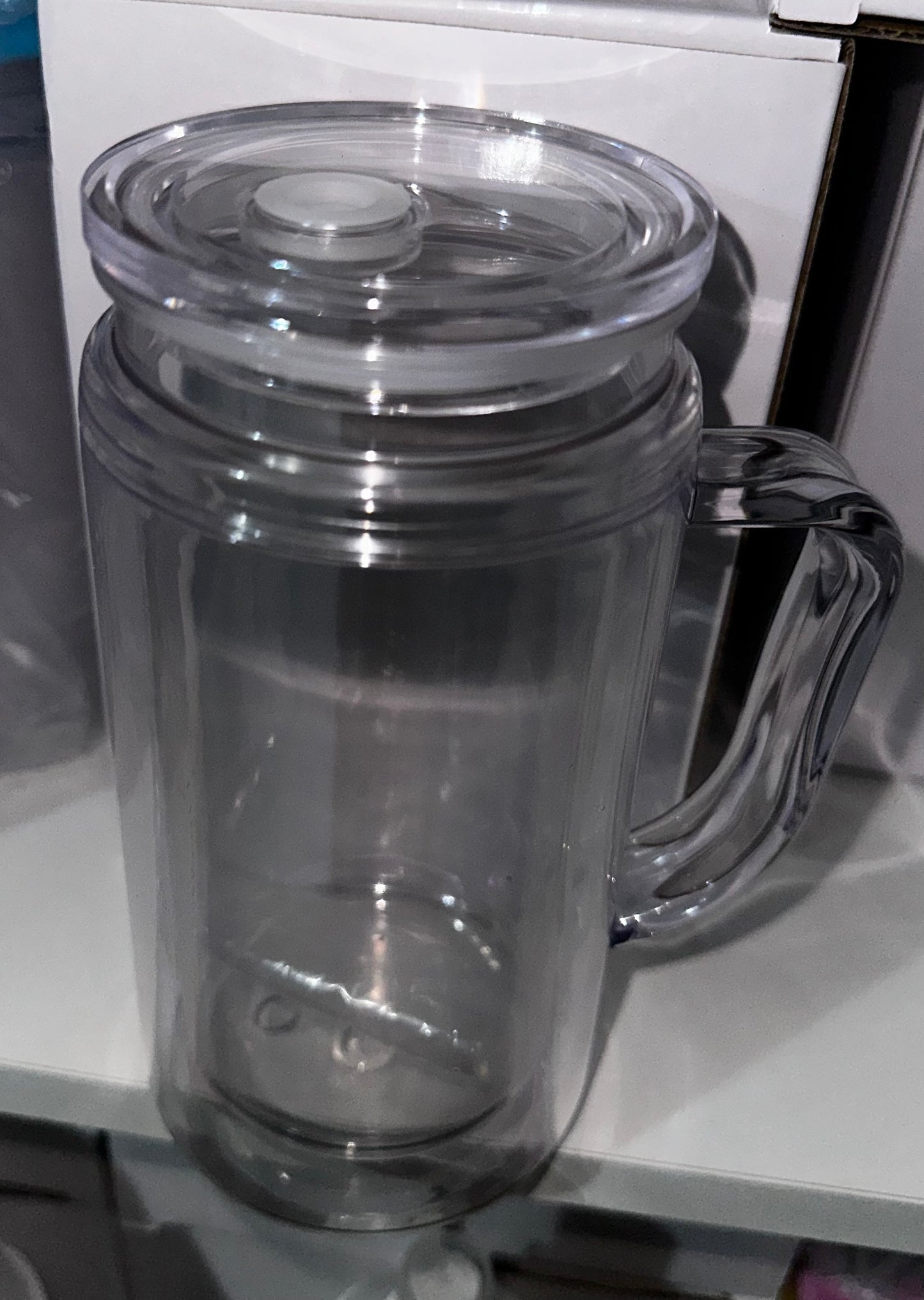 ⭐ NEW ⭐️ 16oz Handle Snowglobe Tumbler ❤︎