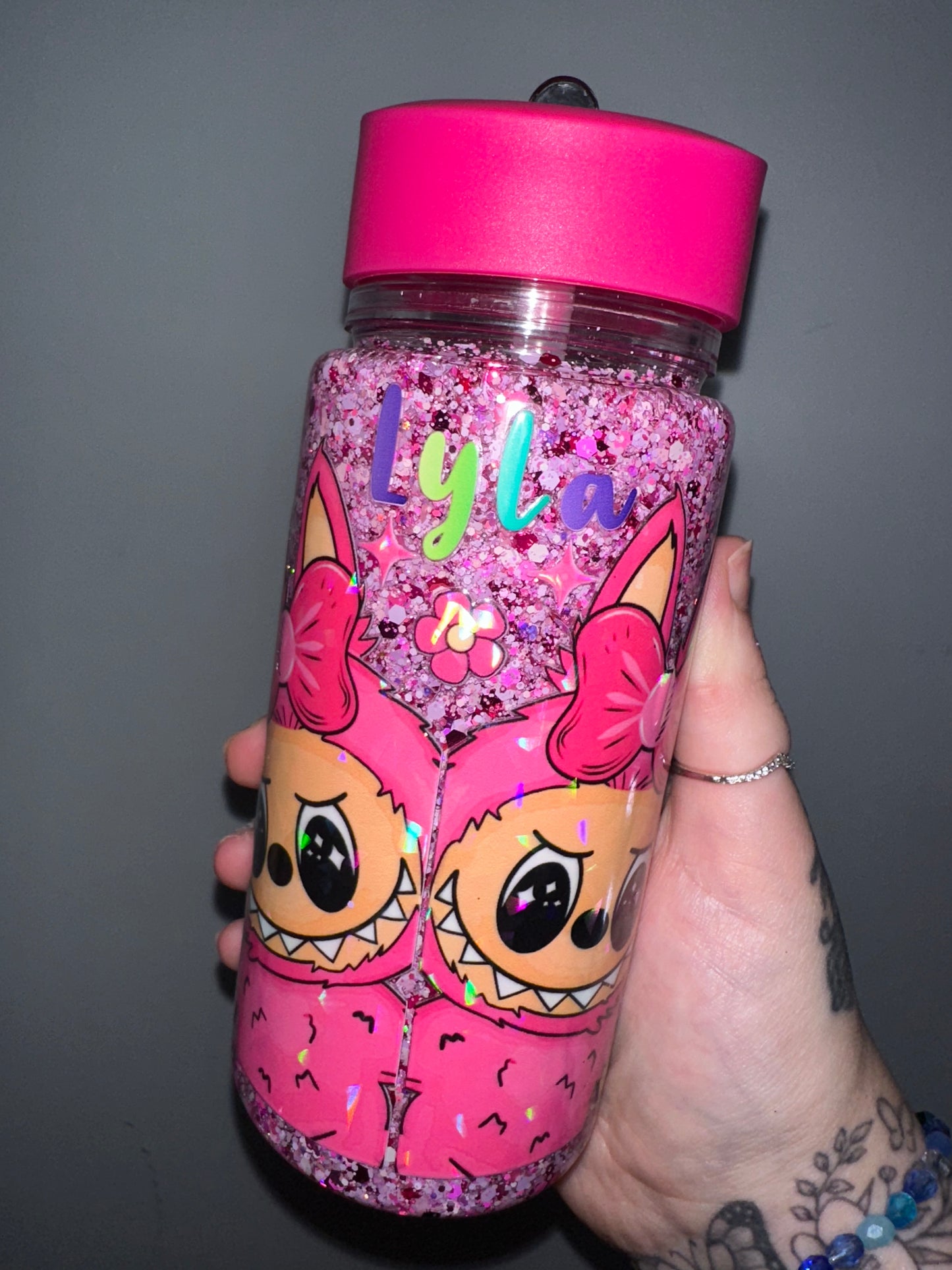 10oz Kids Snow Globe Bottles ❤︎