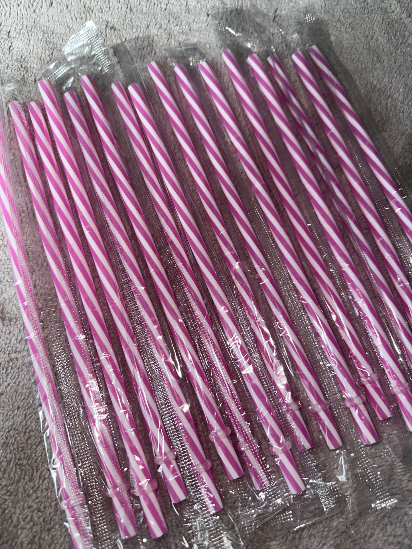 Candy Cane Straws ❤︎